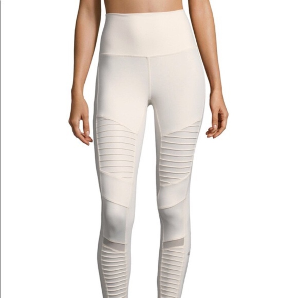 Alo Cream high waist Moto Yoga Legging - Sz S
